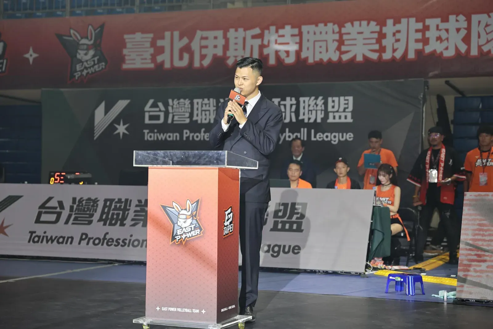 臺北伊斯特教練團與隊職員